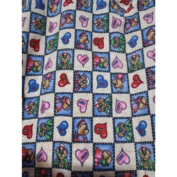 Point One Scrub Top Ladies‎ Large Teddy Bear Heart Blue Red V-Neck - Picture 5 of 8